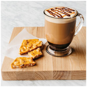 Cafeteira Elétrica Programável Especial, com Jarra de Vidro de 50 Oz, Acabamento e Aço Inoxidável, NINJA CM401, Preto