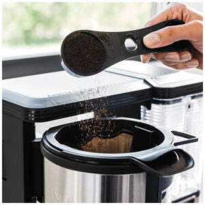 Cafeteira Elétrica Programável Especial, com Jarra de Vidro de 50 Oz, Acabamento e Aço Inoxidável, NINJA CM401, Preto