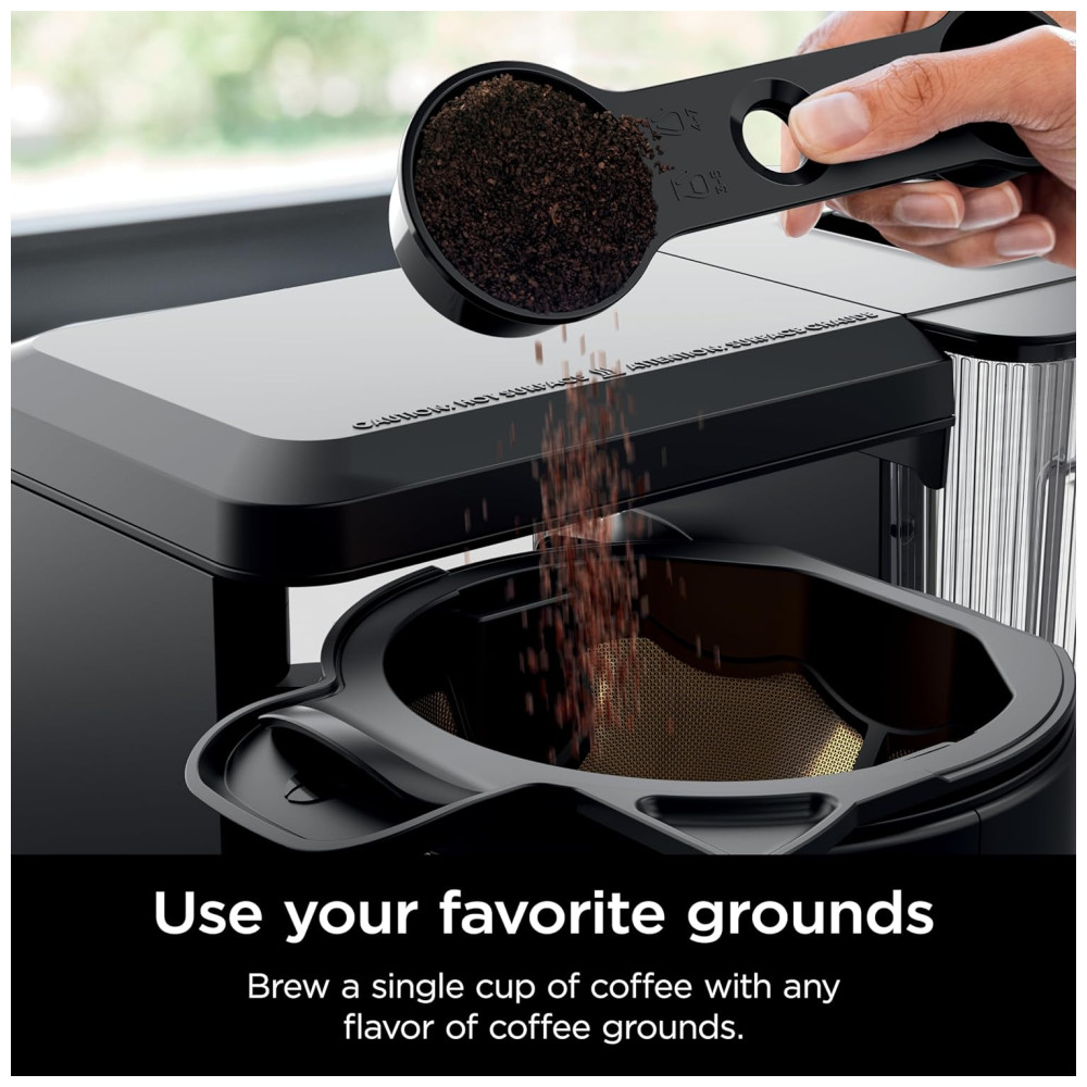 Máquina de Café Quente ou Gelado 12 Xícaras com Reservatório Removível, 110V 1550W, Ninja CM371, Preta