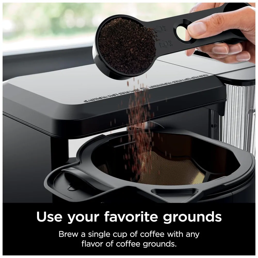 Máquina de Café Quente ou Gelado 12 Xícaras com Reservatório Removível, 110V 1550W, Ninja CM371, Preta