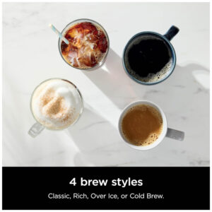 Máquina de Café Quente ou Gelado 12 Xícaras com Reservatório Removível, 110V 1550W, Ninja CM371, Preta