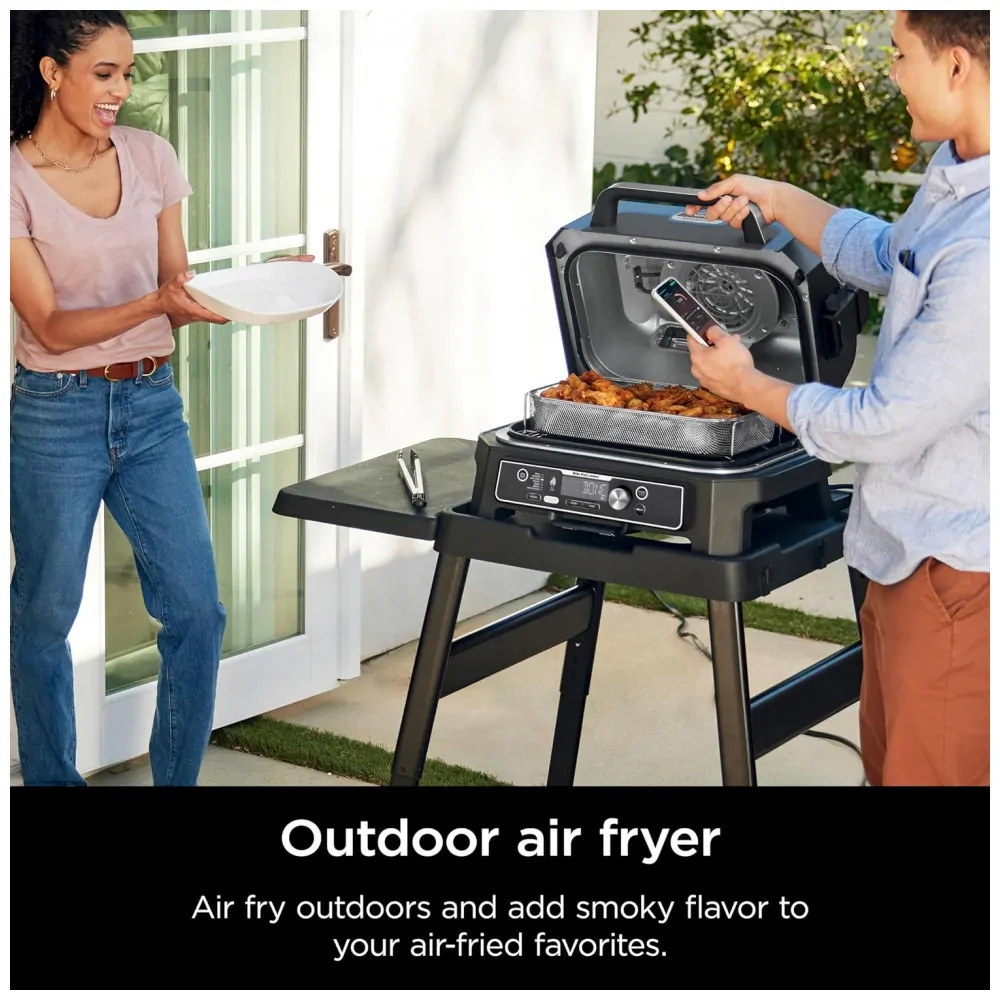 Grill Elétrico Defumador Inteligente7 em 1 com Bluetooth e Controle via APP, Ninja OG951 Woodfire Pro