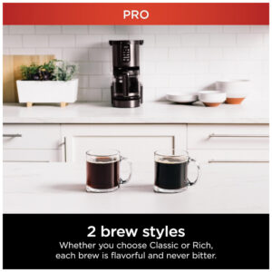 ectqnzwktw7c0b_3-1.jpg - Cafeteira Elétrica Programável 14 Xícaras com Jarra de Vidro e Temporizador, 110V Ninja DCM201BK, Preta