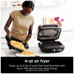 Fritadeira Elétrica AirFryer 7 em 1, Capacidade 4L com Painel Digital, 110v, NINJA IG651, Preto
