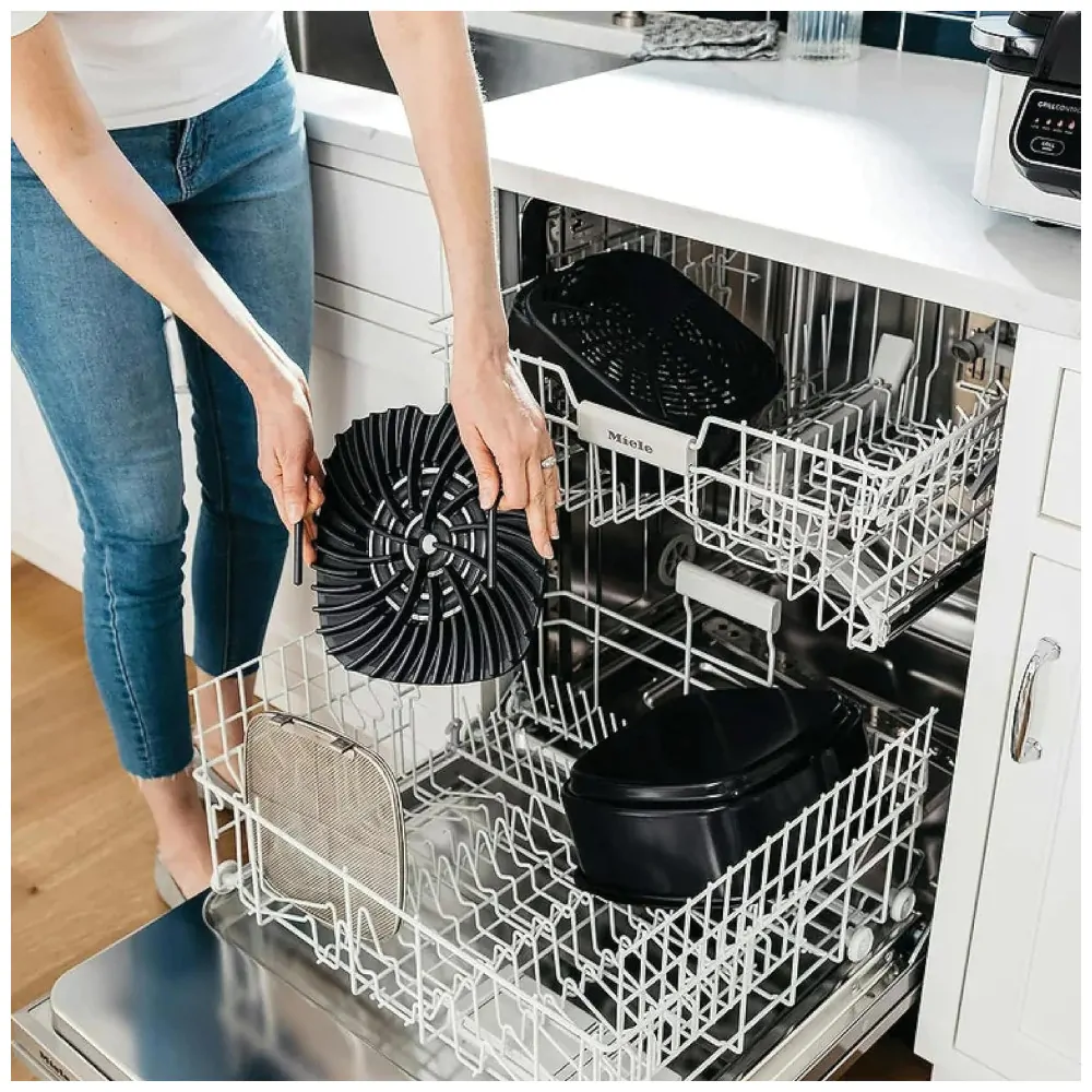 ectqg8tzxkx70b_4.jpg - Air Fryer Fritadeira Elétrica e Grill 5 em 1 Programável, 110V 1760W, NINJA Foodi AG302, Preto