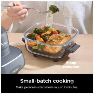 ectq6dw8dddd0b_5.jpg - Fritadeira Elétrica Air Fryer Tudo em Um com 2 Recipientes de Vidro 3.7L e 1.4L e Tampas, 110V 1500W, Ninja Crispi FN101GY, Cinza