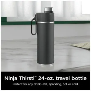 ectqctf4rbcc0b_1.jpg - Garrafa Térmica para Água 710mL em Aço Inoxidável, à Prova de Vazamentos e Aguenta Quente por Horas, Ninja DW2401BK, Preto