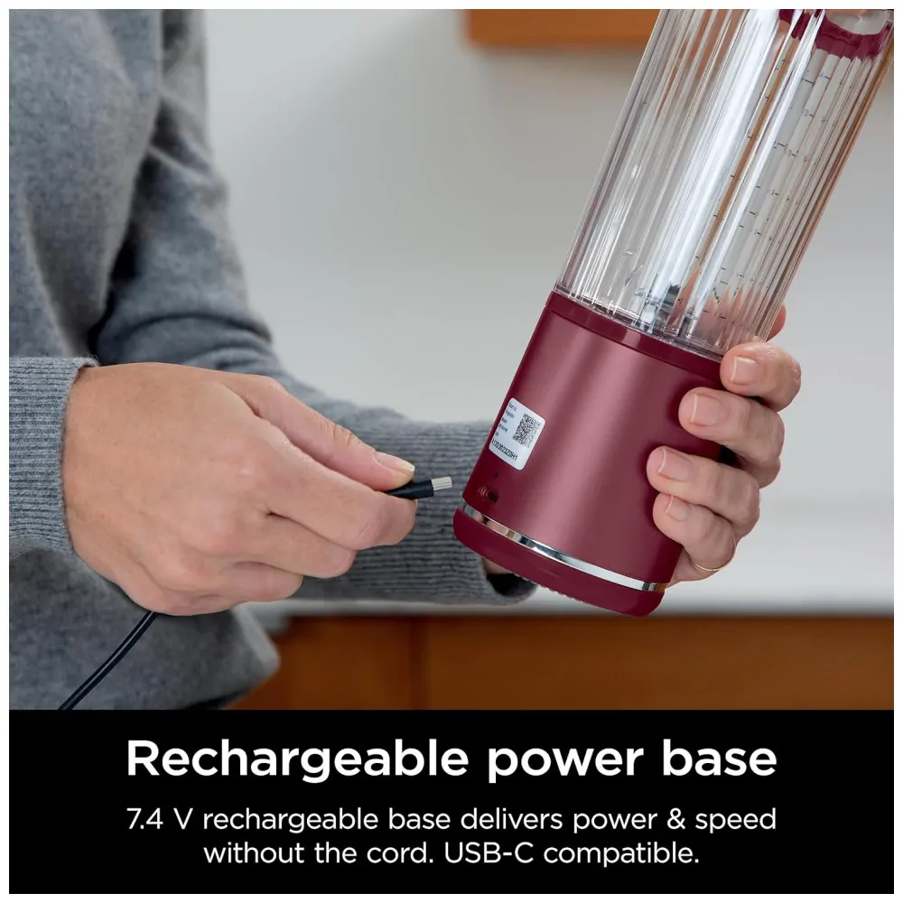 Liquidificador Portátil 530 mL para Vitaminas, Recarregável USB, 110V, Ninja BC151CR, Vermelho Clanberry