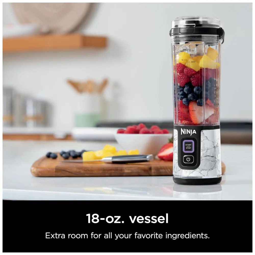 Liquidificador Portátil Ninja Blast, Sem Fio, Recipiente 530ml, Tampa Antivazamento com Bico, Branco Mármore, BC152MW, 7.4V