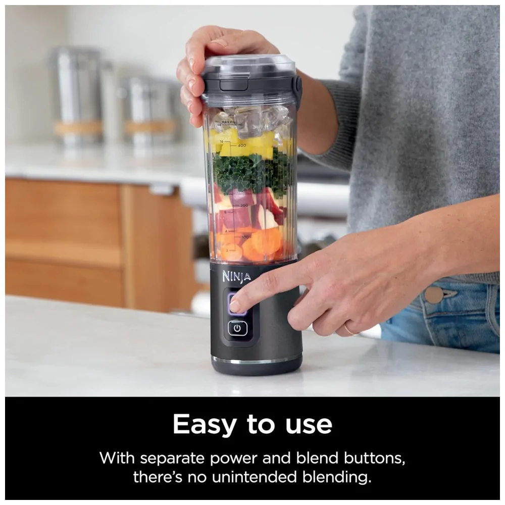 Liquidificador Portátil Ninja Blast, Sem Fio, Recipiente 530ml, Tampa Antivazamento com Alça, Preto Metálico, BC151MB, 7.4V