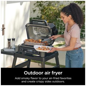 Grill Smoker Ninja Outdoor Woodfire Pro XL 4 em 1 Churrasqueira, Fumante, Air Fryer e Forno com Termômetro Embutido