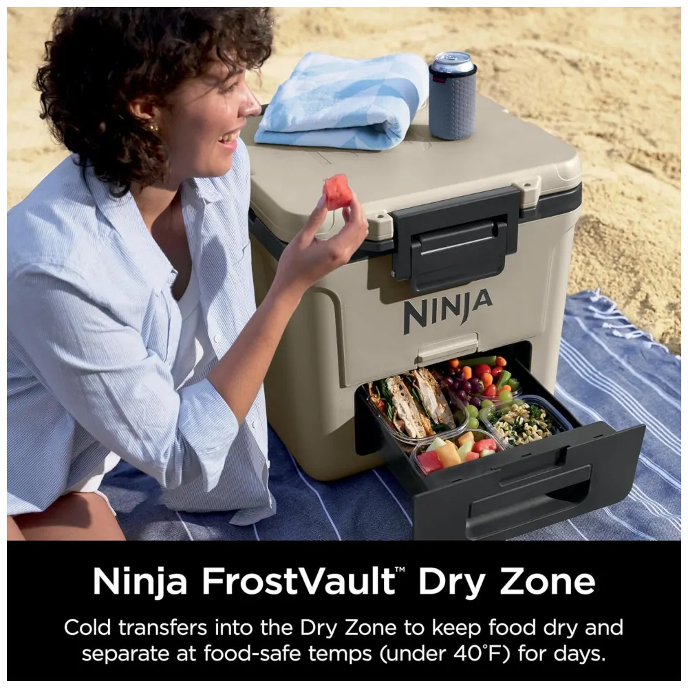 Caixa Térmica com Rodas Ninja FrostVault 28 L Bege Gaveta Dry Zone Isolada
