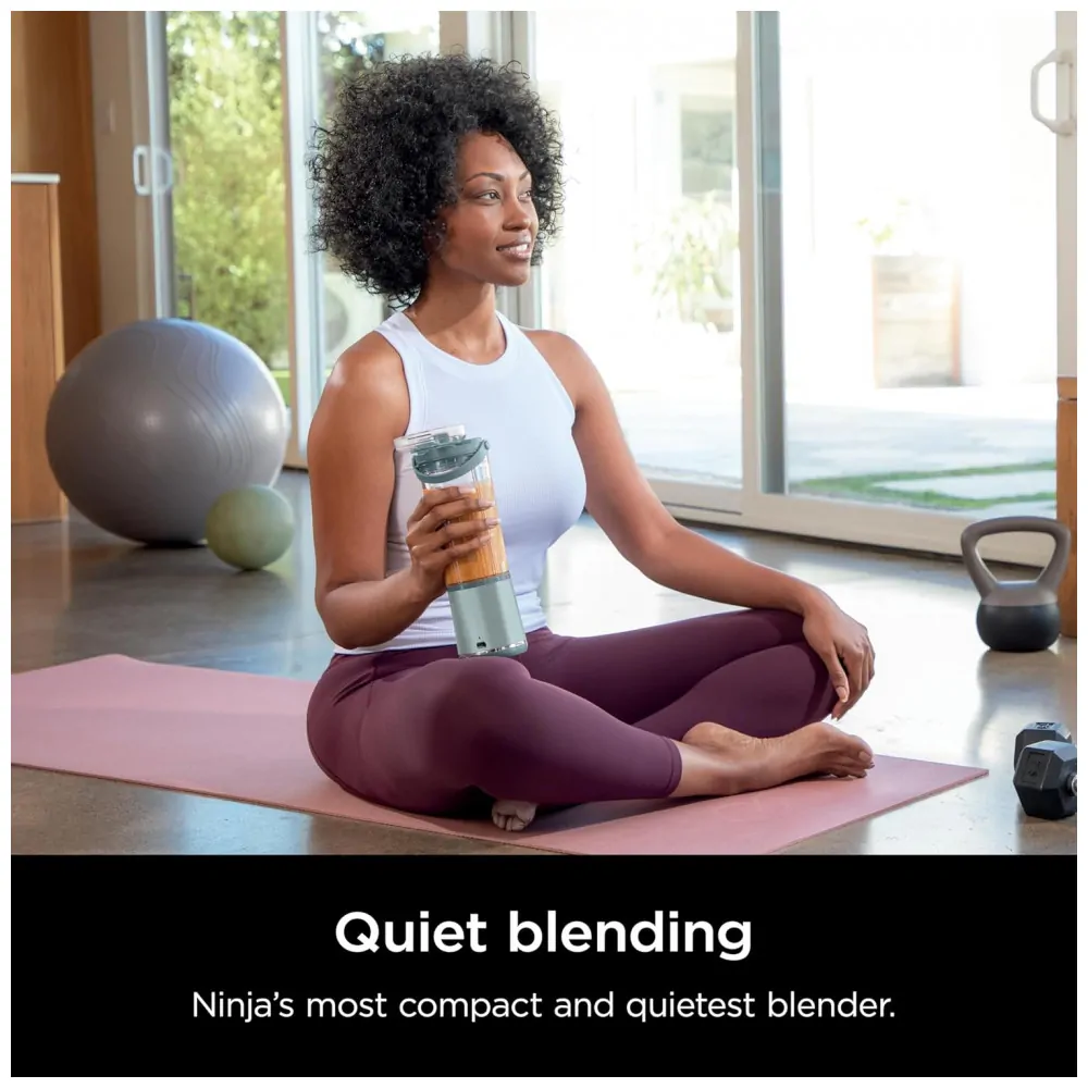 Liquidificador Portátil Ninja Blast Verde com 2 Copos 530 ml Tampa Antivazamento USB C Sem Fio 7,4V