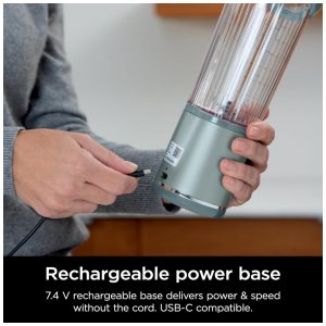 Liquidificador Portátil Ninja Blast Verde com 2 Copos 530 ml Tampa Antivazamento USB C Sem Fio 7,4V