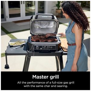 Ninja Woodfire Pro XL Grill e Defumador 4 em 1, Termômetro Integrado, Elétrico e Portátil Azul Marinho