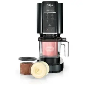 Sorveteira Ninja CREAMi NC302 Preta 7 em 1 Sorvete Gelato Milkshake 473ml 120V