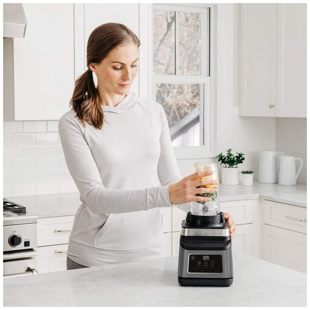 Liquidificador Ninja BN750 2 em 1 Kitchen System Auto iQ 1200W Jarra 2,1 L e Copo Pessoal 700 ml 220V