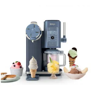 Sorveteira Ninja CREAMi Scoop Swirl 13 em 1 NC701BL Soft Serve Azul Marinho Residencial